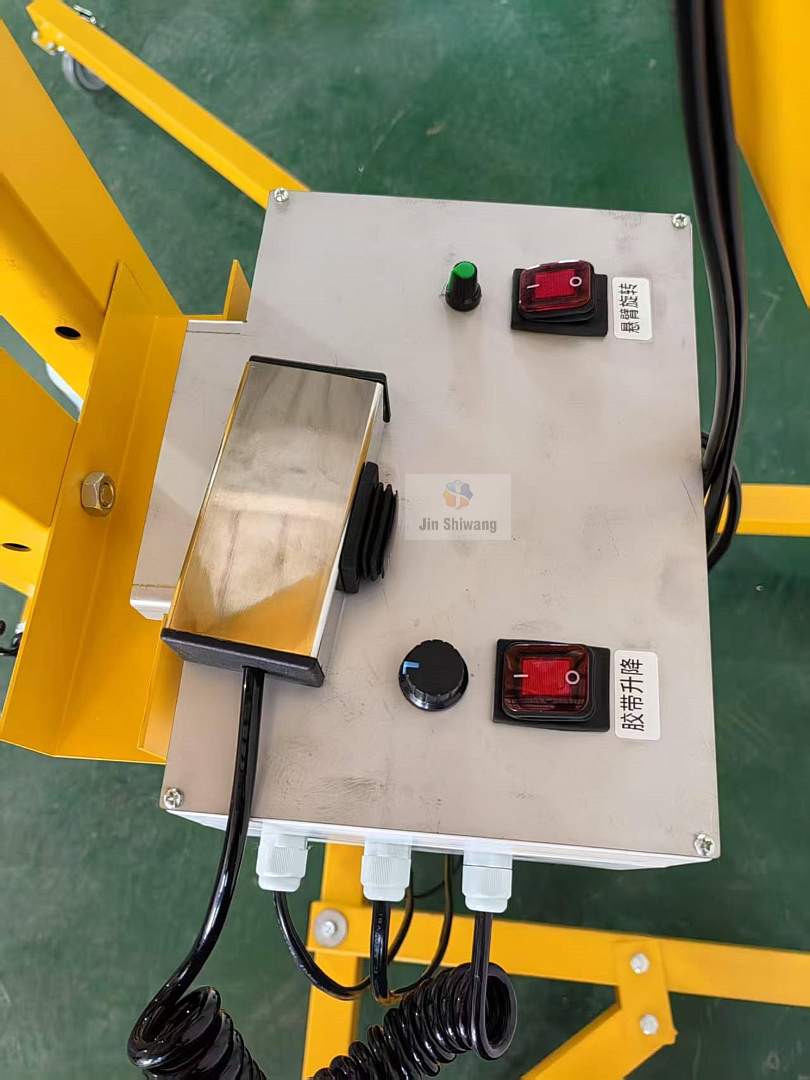 Máy quấn màng co kiện hàng bán tự động