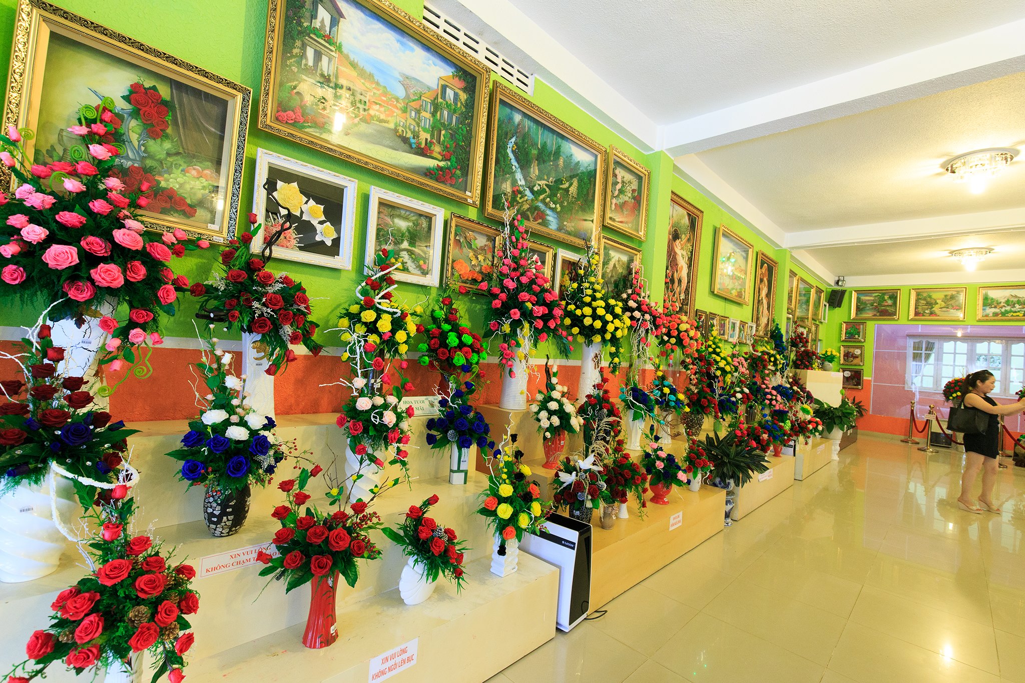 Showroom hoa khô nghệ thuật