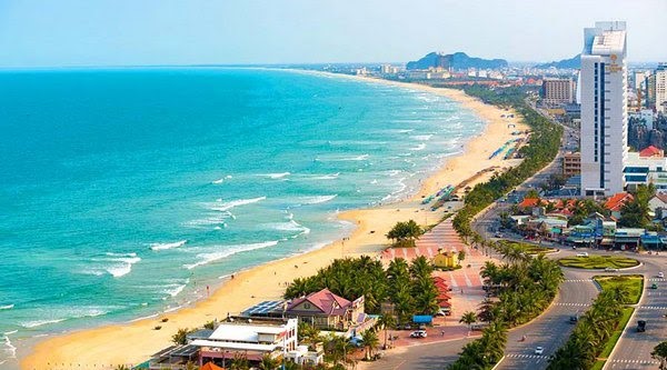 Bãi Biển Mỹ Khê - Bãi biển đẹp nhất hành tinh | Đà Nẵng Agency