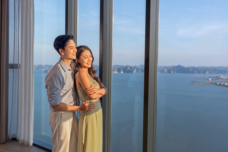 ngắm hoàng hôn vịnh Hạ Long