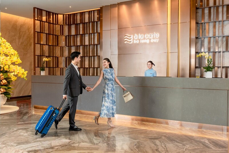 khách sạn Hạ Long mùa lễ hội