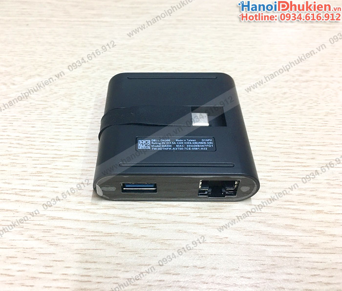 Dell DA200 Adapter USB-C to HDMI/VGA/Ethernet/USB 3.0