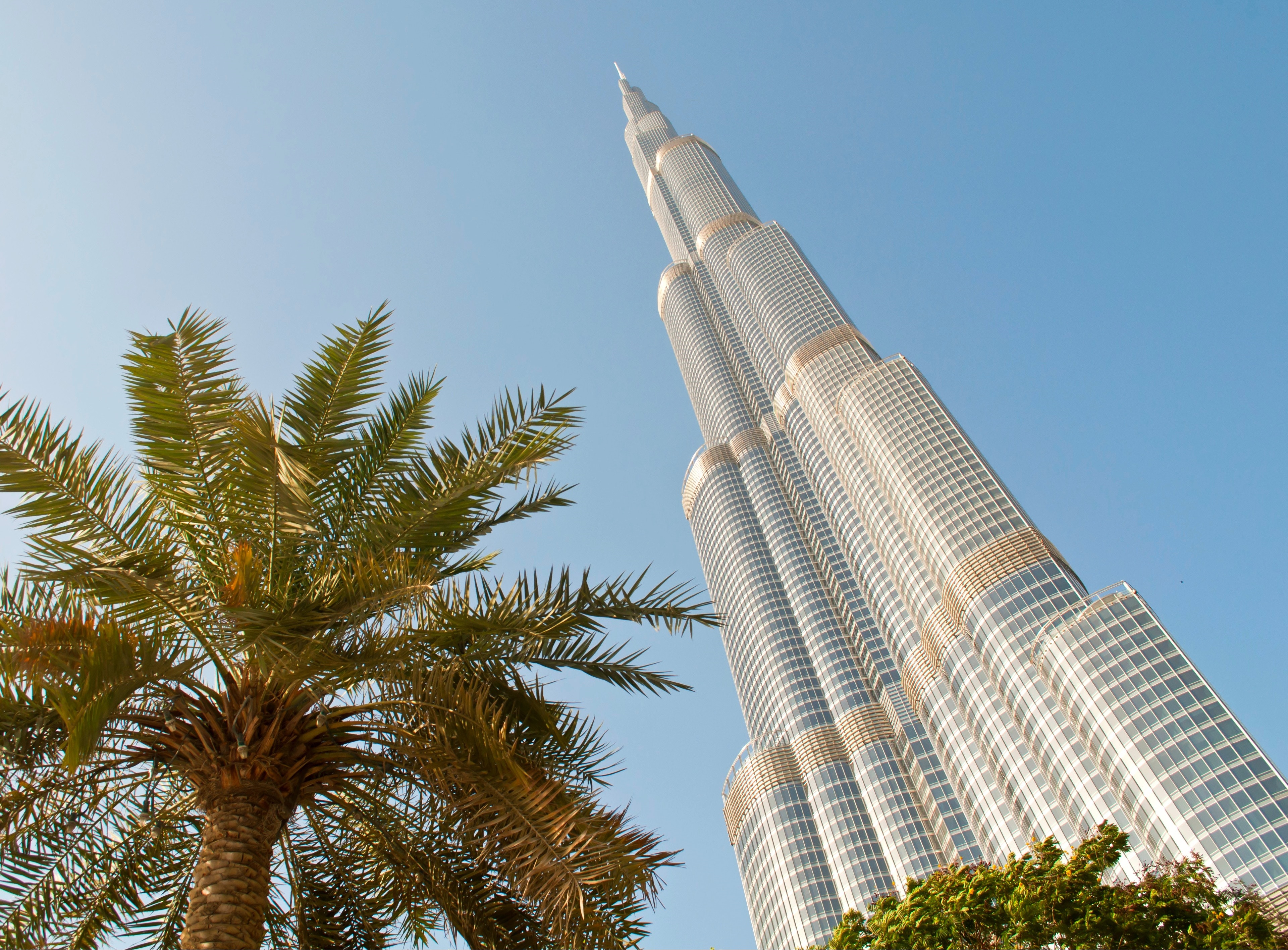DUBAI – ABU DHABI