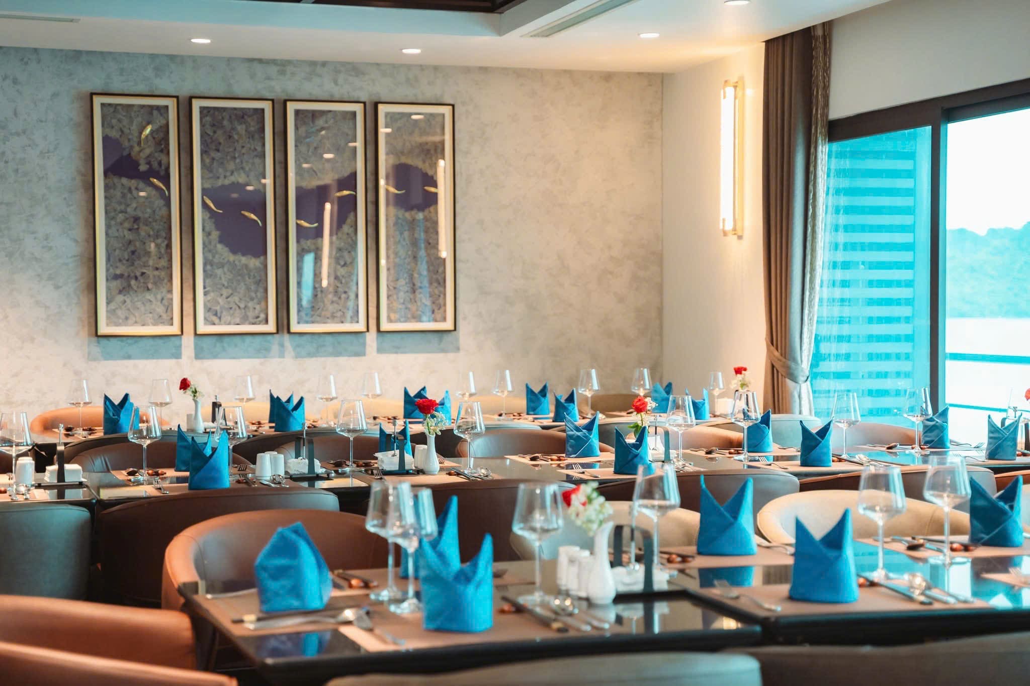 Refined dining room aboard Celina Of The Sea