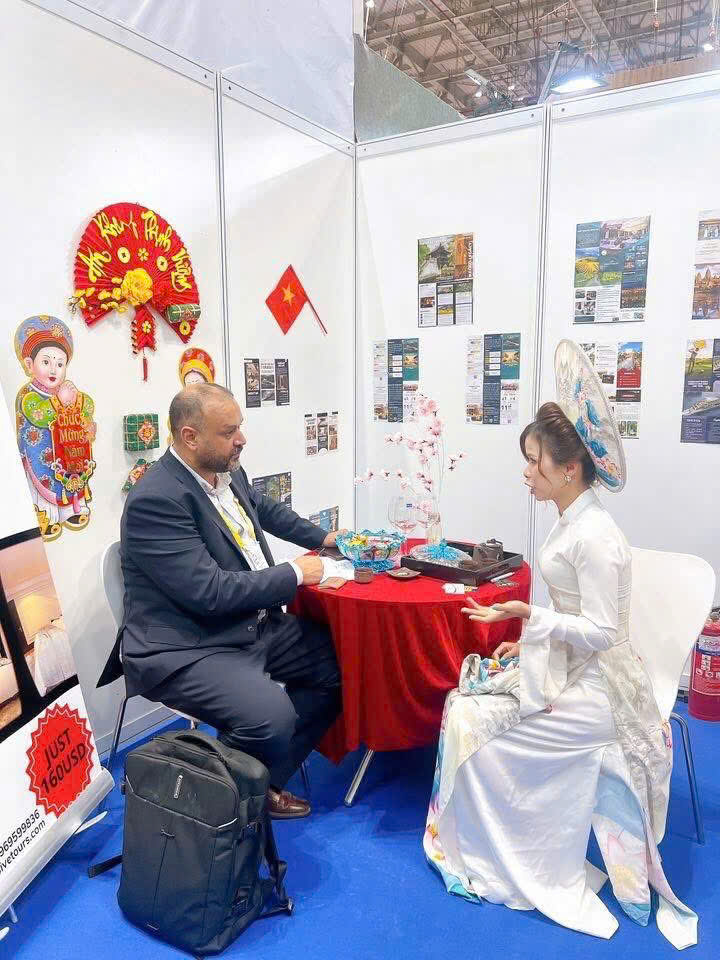 VN Impressive Tours DMC booth at WTM London 2025 showcasing Vietnam travel highlights