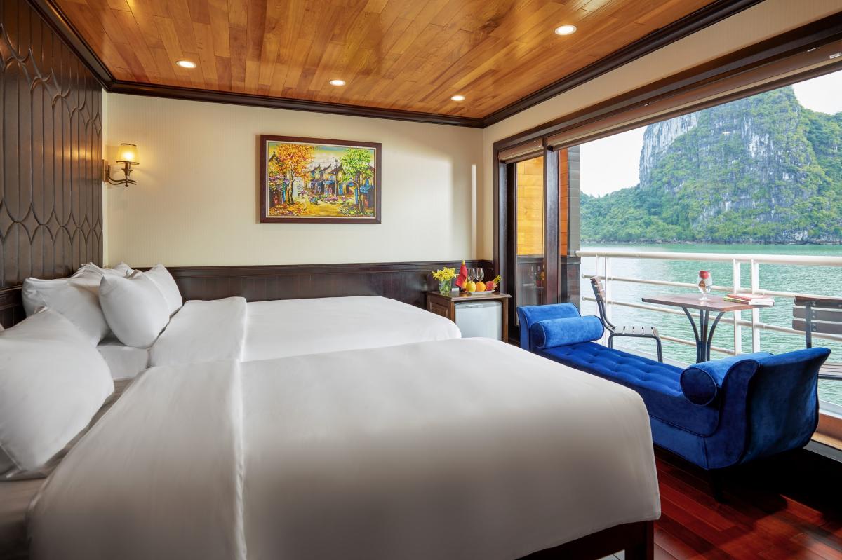 5 STAR- DRAGON CRUISE
