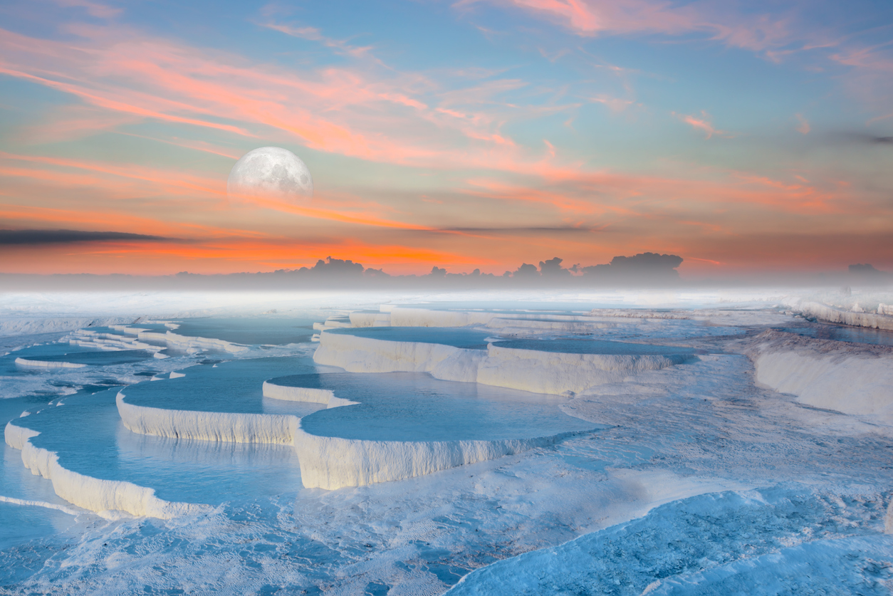 pamukkale 4 - Đến thăm “lâu đài bông” Pamukkale trắng tuyết - tuyệt tác của thiên nhiên Thổ Nhĩ Kỳ